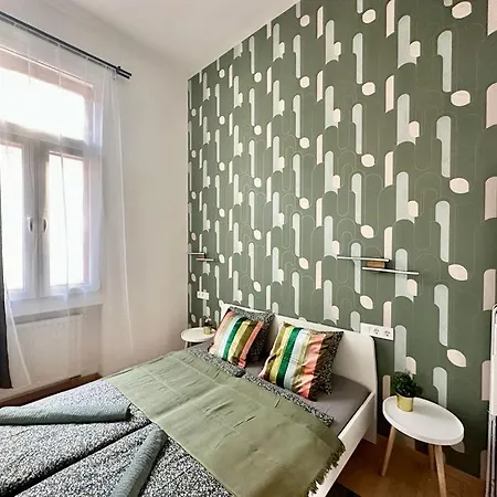Ferienwohnung Le Grand Montjoux Besançon Exterior foto